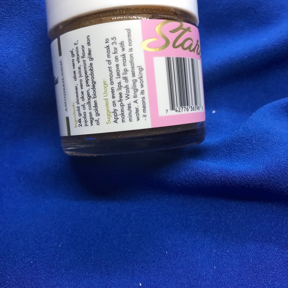 ❤️ NEW! Kiss The Stars 24K Gold Lip Mask - Picture 2 of 5